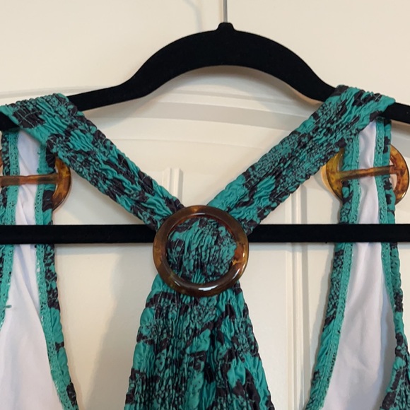 **Brand New** Missguided swim suit - Picture 3 of 6